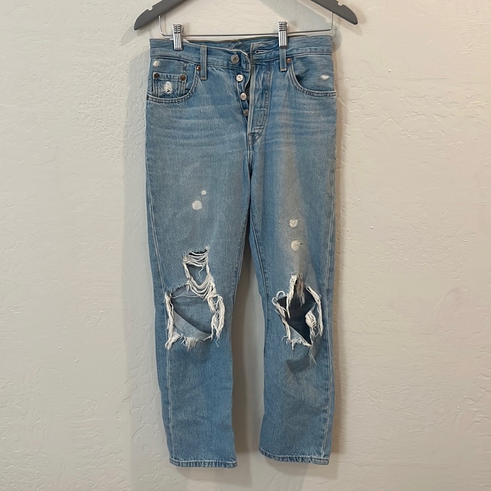 Levi jeans
